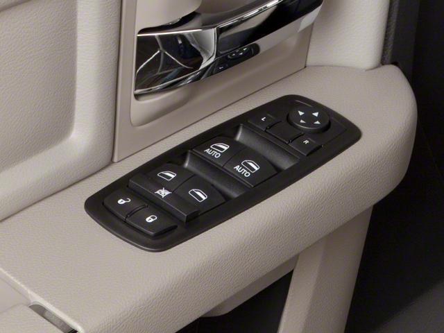 2012 RAM 1500 4WD QUAD CAB 140.5 EXPRE