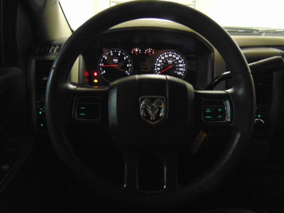 2012 RAM 1500 4WD QUAD CAB 140.5 EXPRE