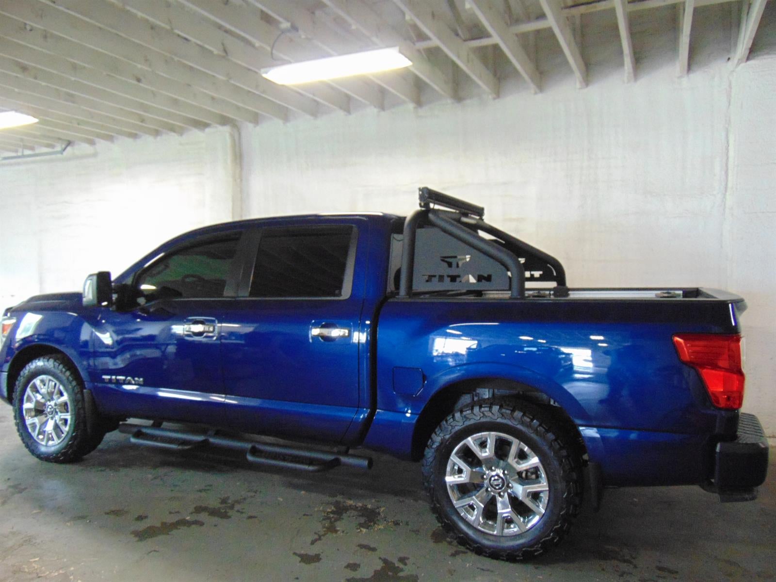 2021 Nissan Titan SV