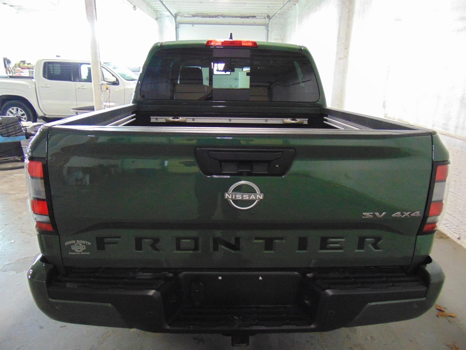 2024 Nissan Frontier SV