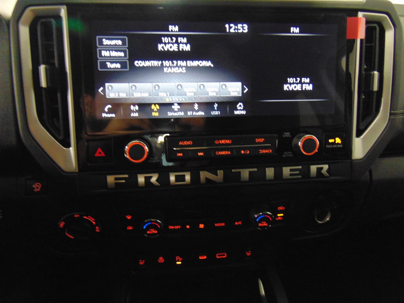 2026 Nissan Frontier CREW CAB 4X4 SV