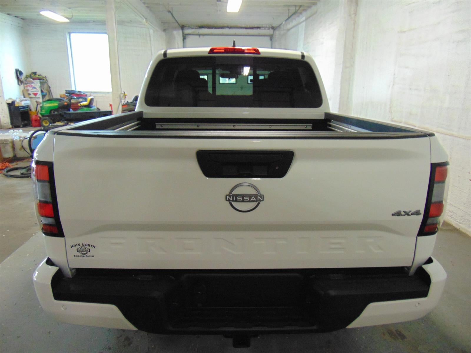 2026 Nissan Frontier CREW CAB 4X4 SV