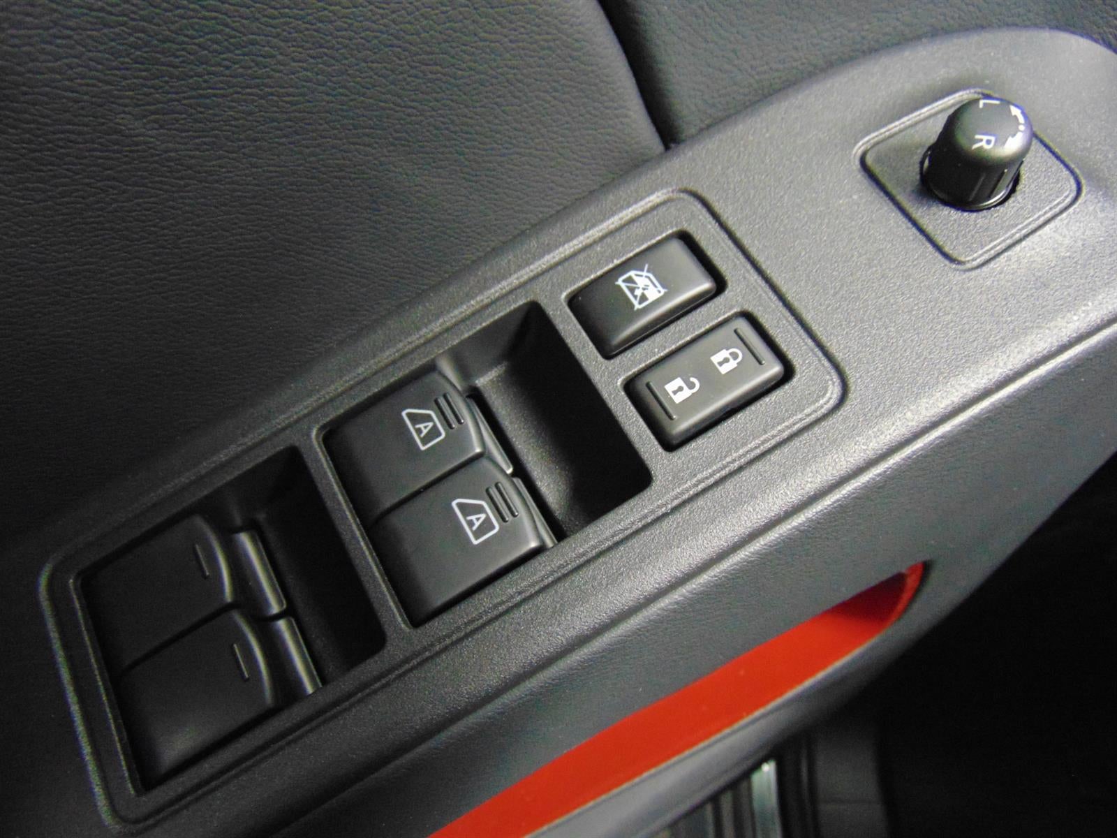 2026 Nissan Frontier CREW CAB 4X4 PRO-4X