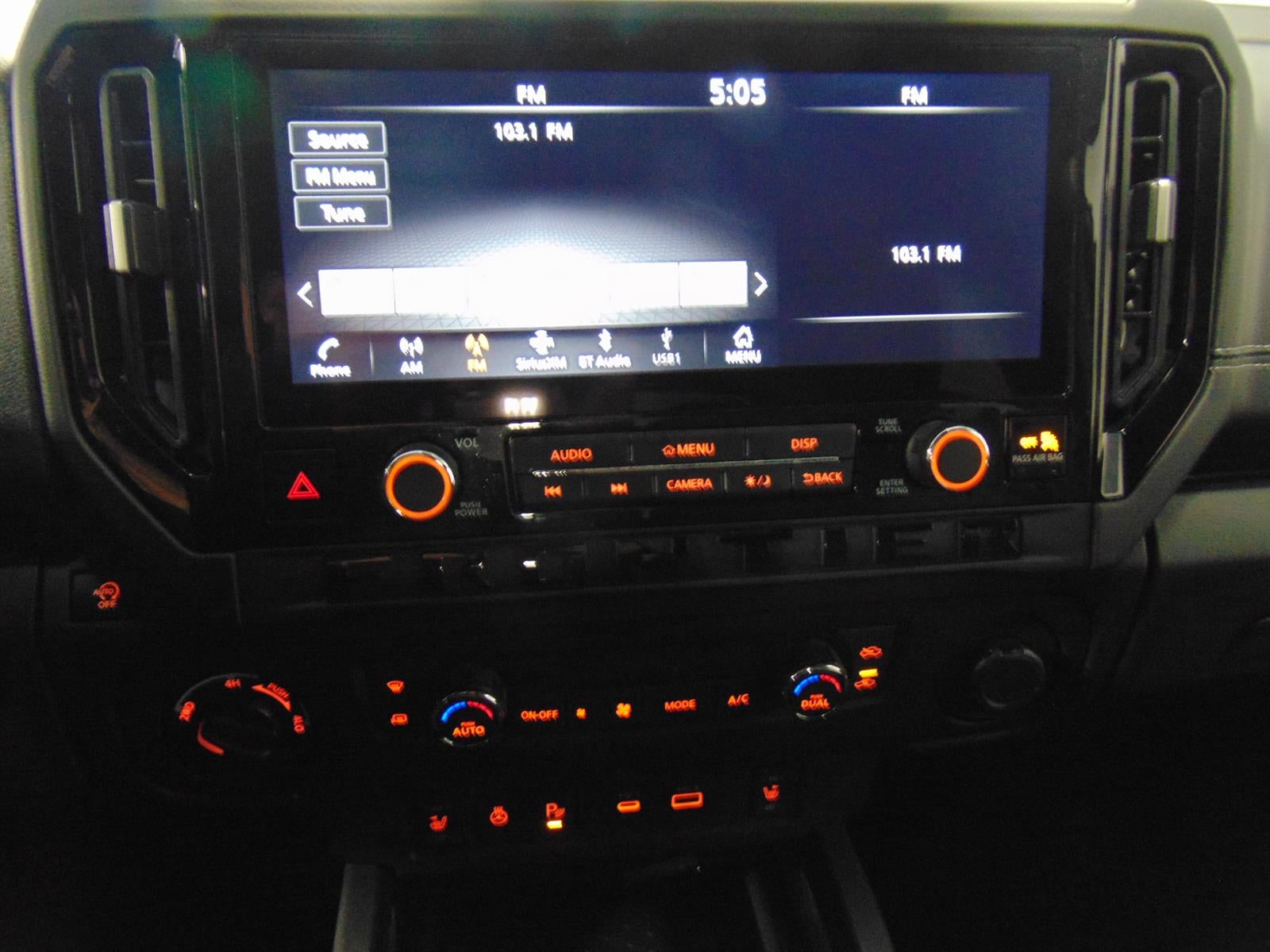 2026 Nissan Frontier CREW CAB 4X4 SV