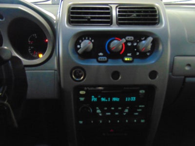 2002 Nissan Frontier SE-V6