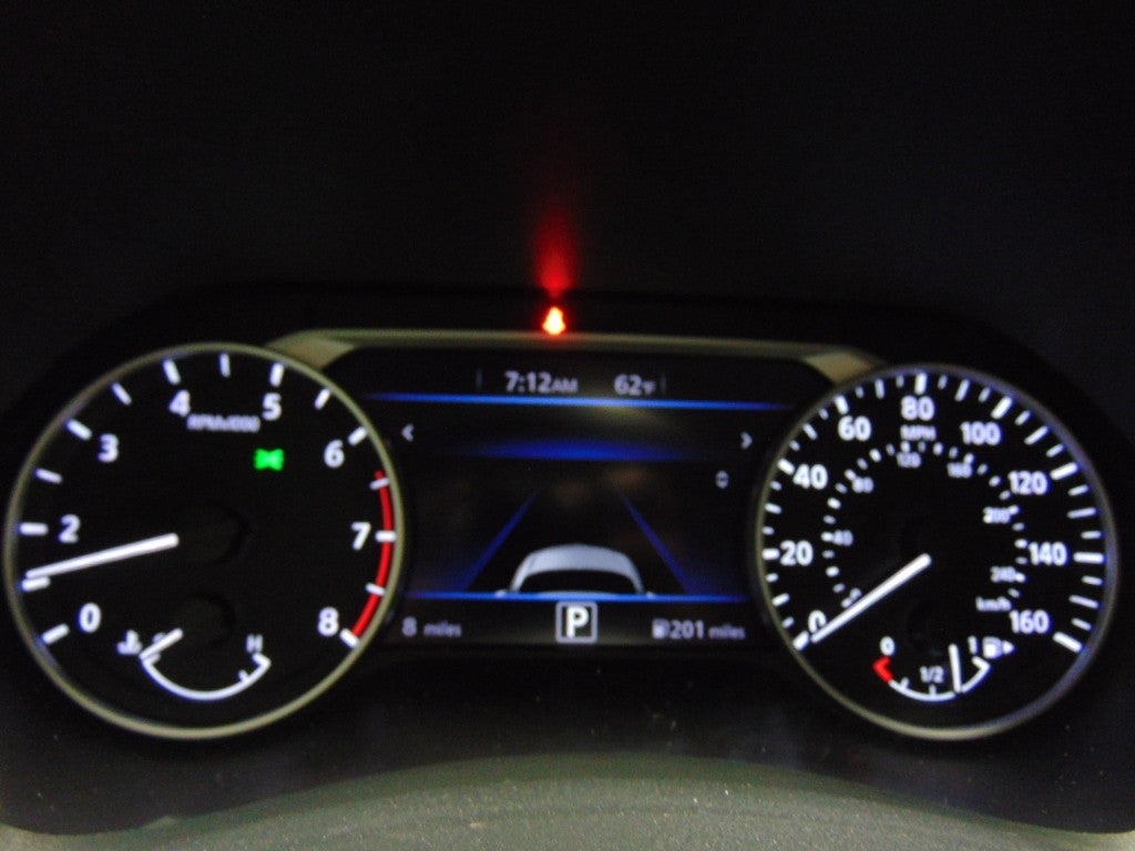 2025 Nissan Sentra SV CVT