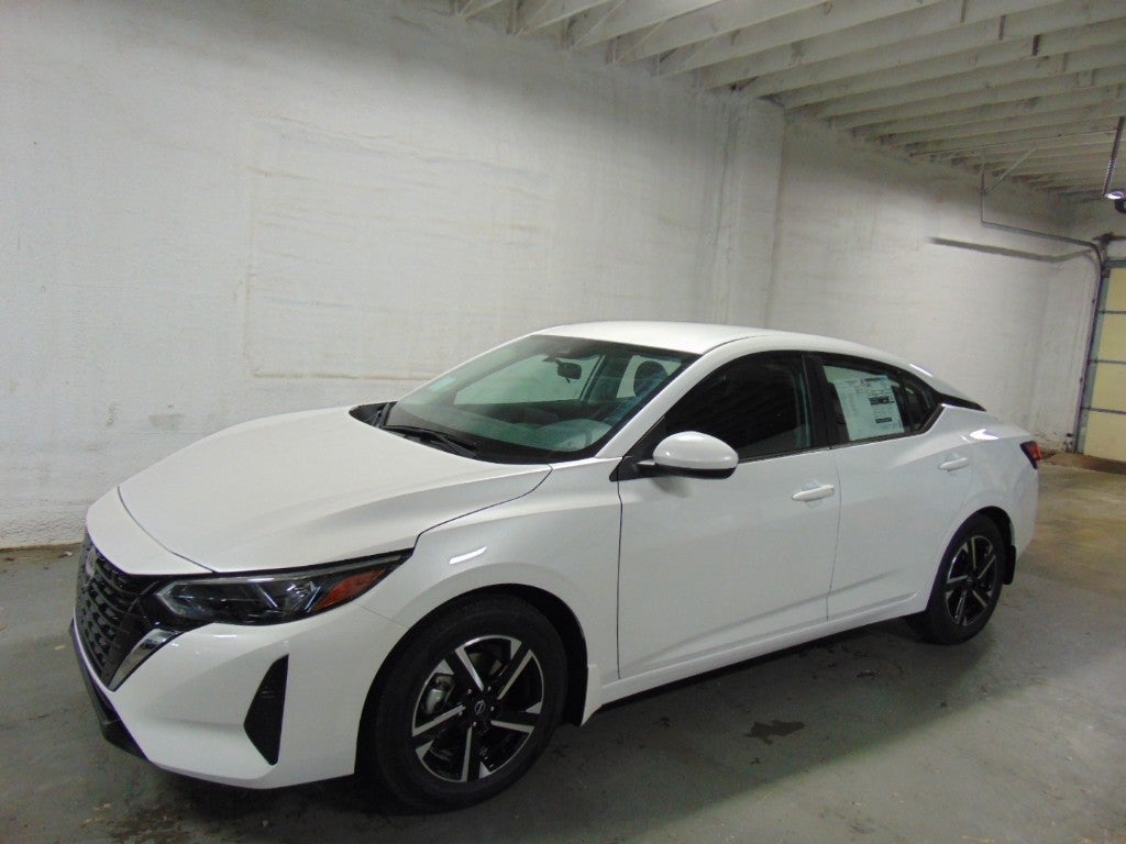 2025 Nissan Sentra SV CVT