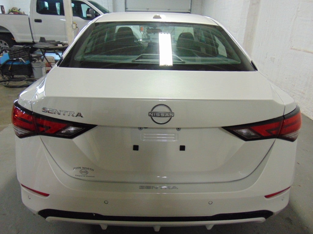 2025 Nissan Sentra SV CVT