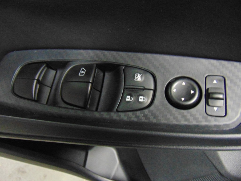 2025 Nissan Sentra SV CVT