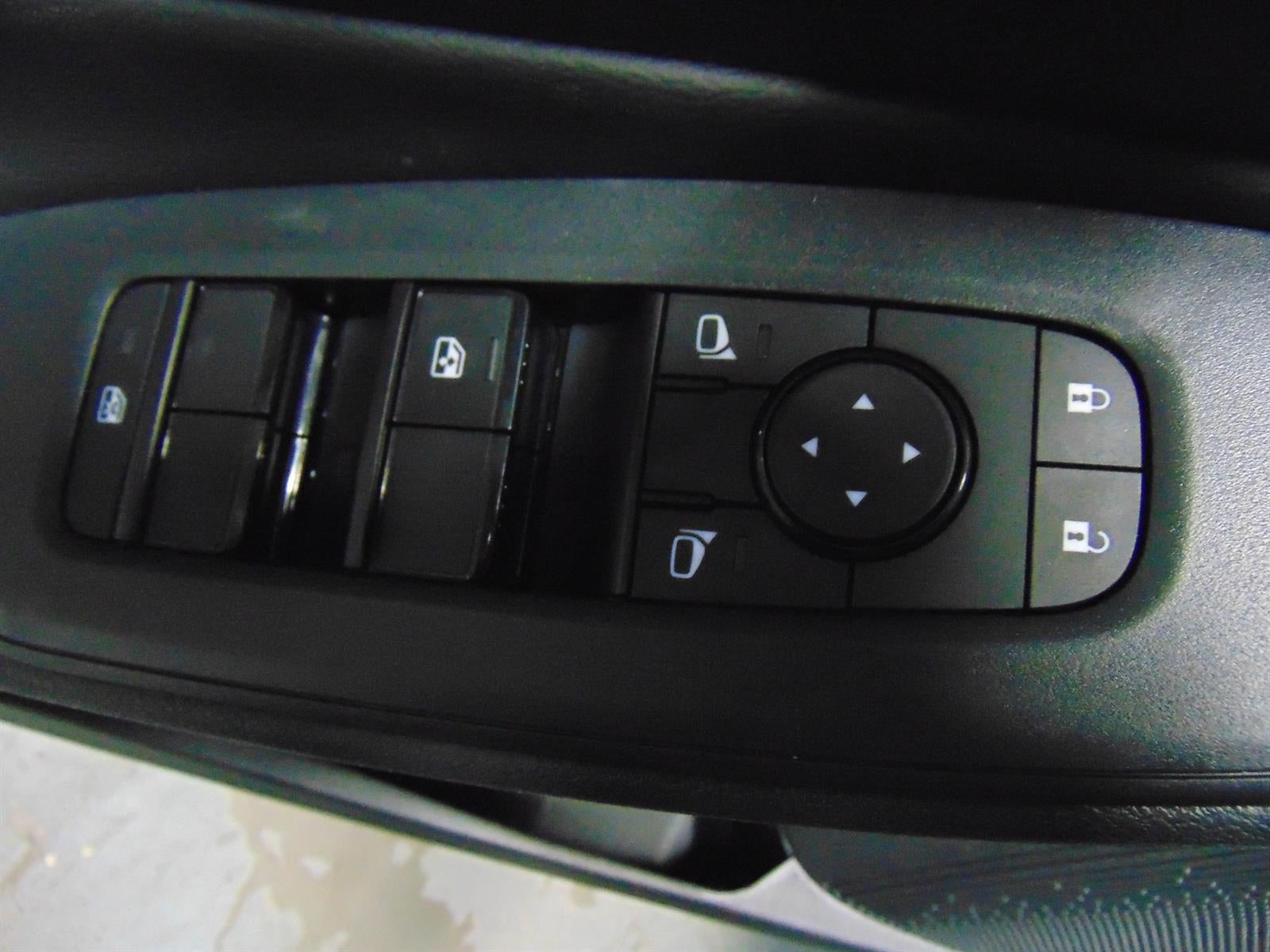 2026 Nissan Sentra SV SEDAN