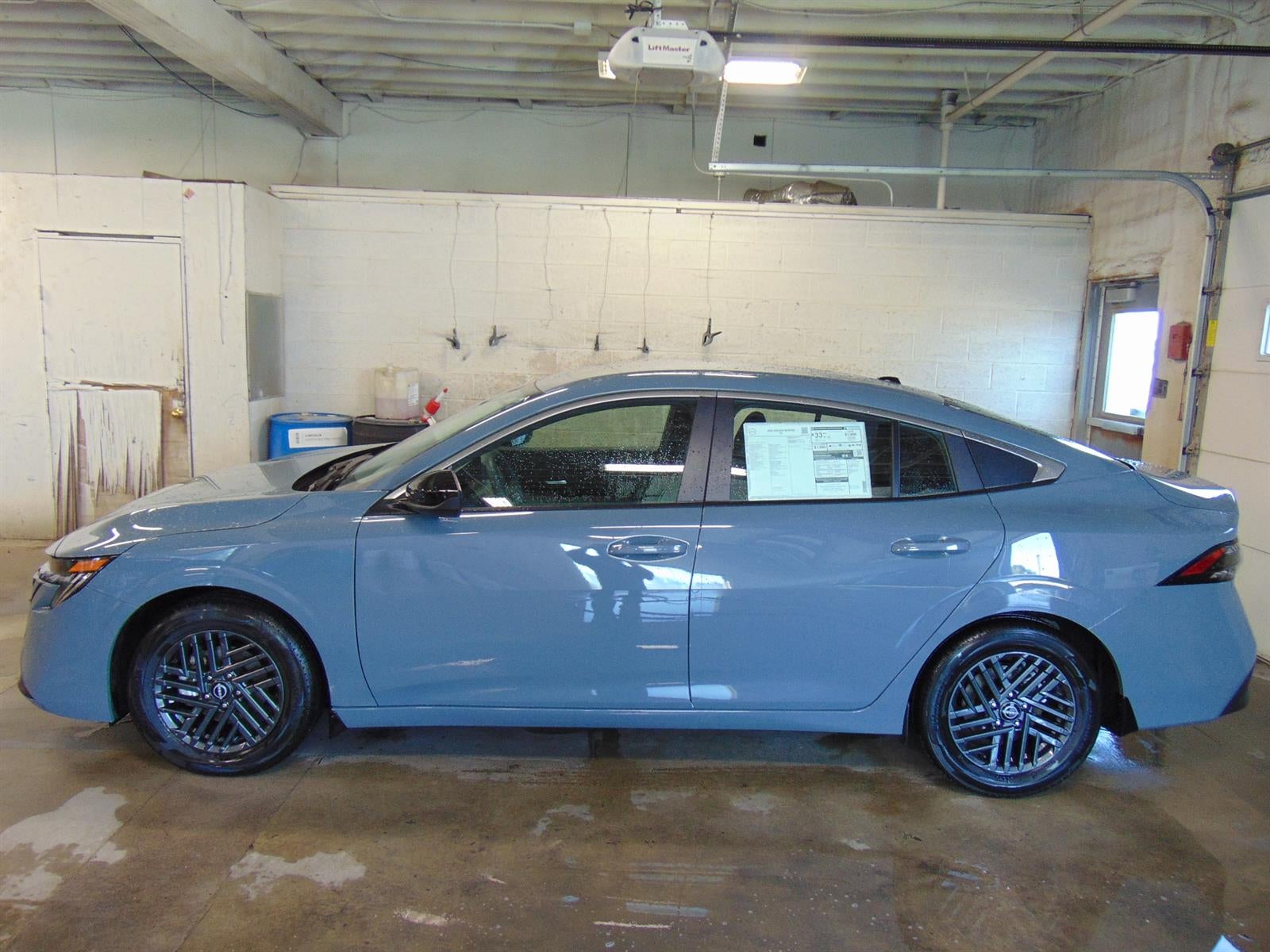 2026 Nissan Sentra SV CVT