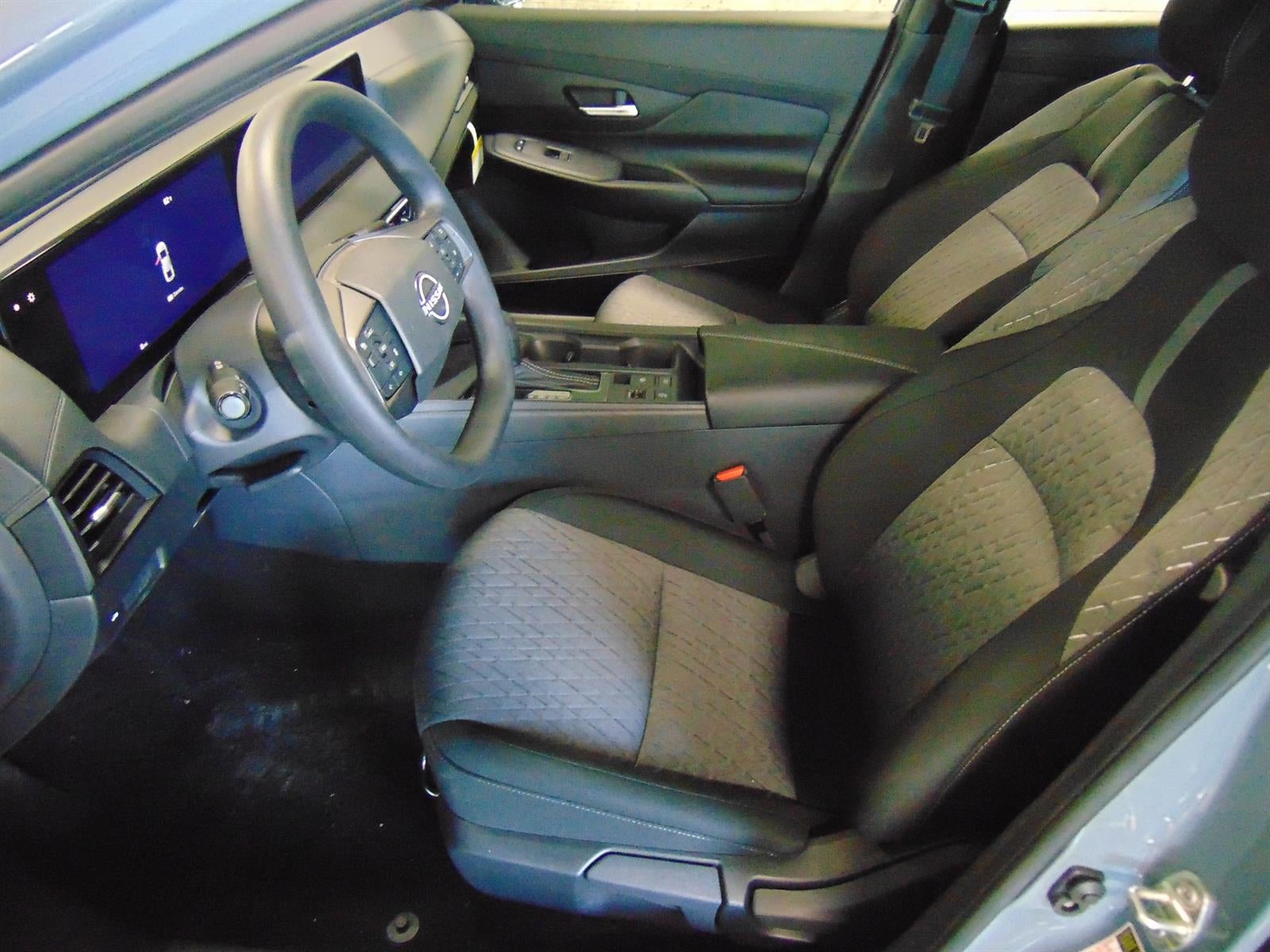 2026 Nissan Sentra SV CVT