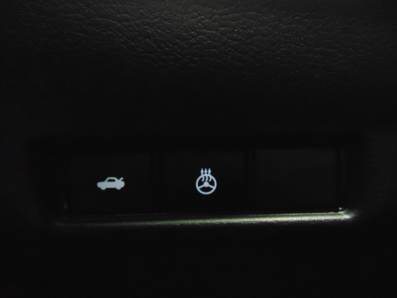 2027 Nissan Sentra SR CVT
