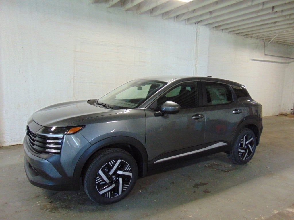 2025 Nissan Kicks SV FWD