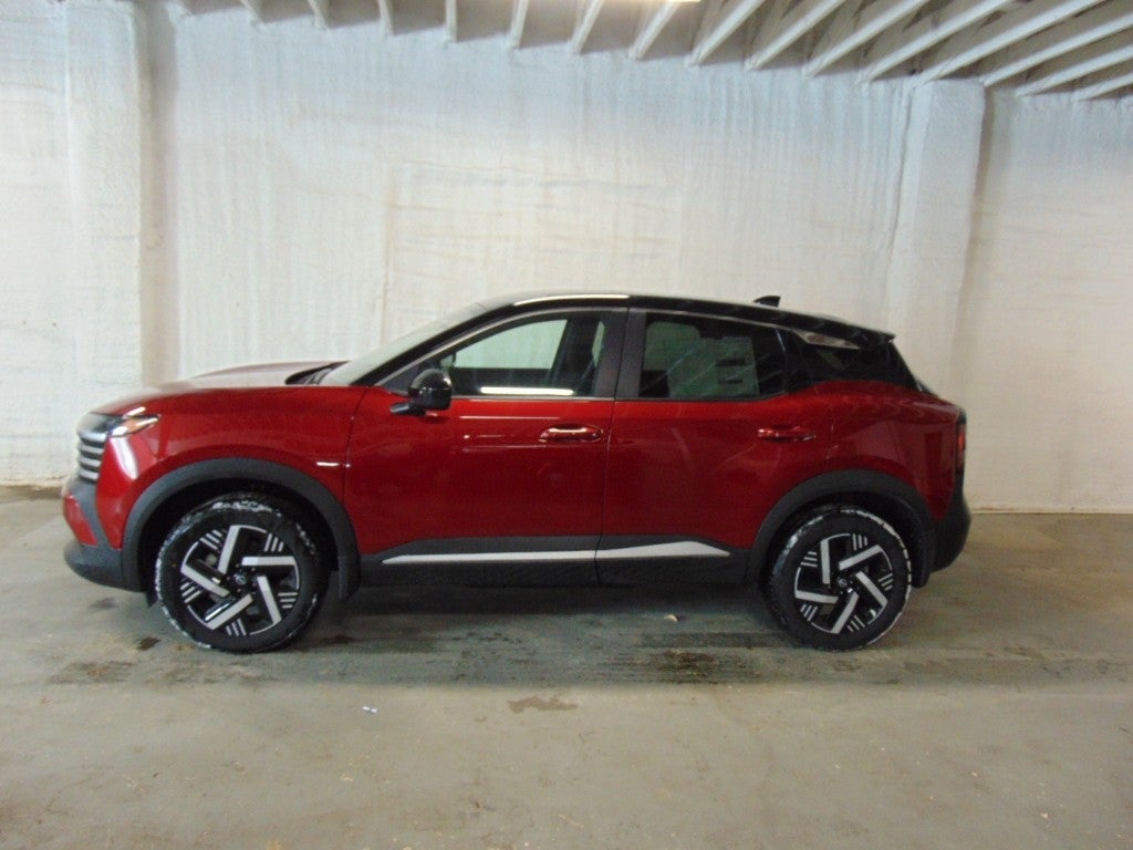 2025 Nissan Kicks SV FWD