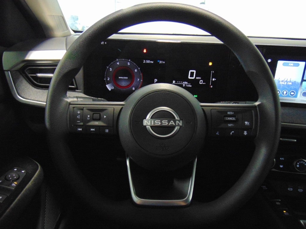 2025 Nissan Kicks SV FWD