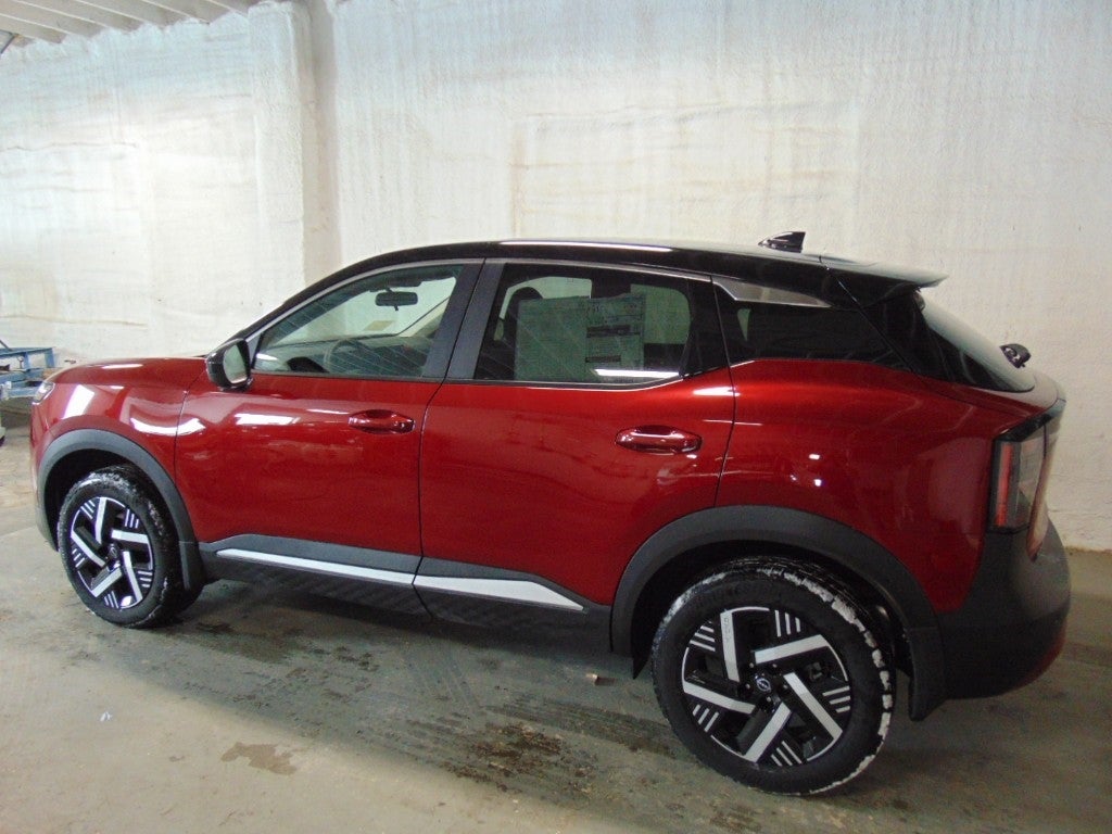 2025 Nissan Kicks SV FWD