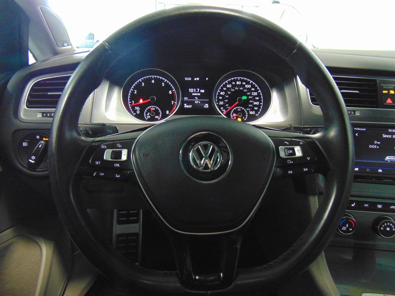 2017 Volkswagen Golf Alltrack TSI SEL 4Motion