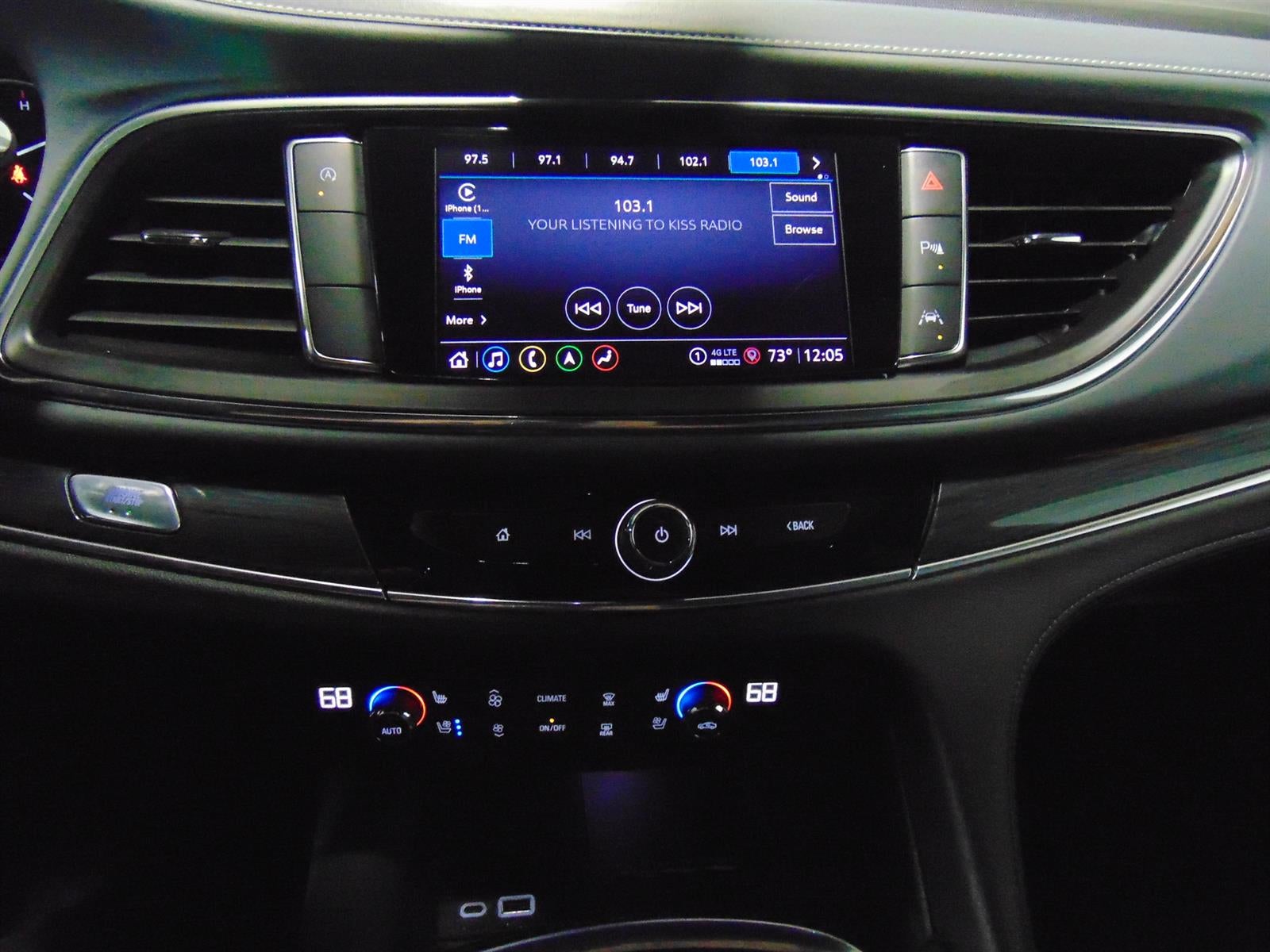2024 Buick Enclave Premium