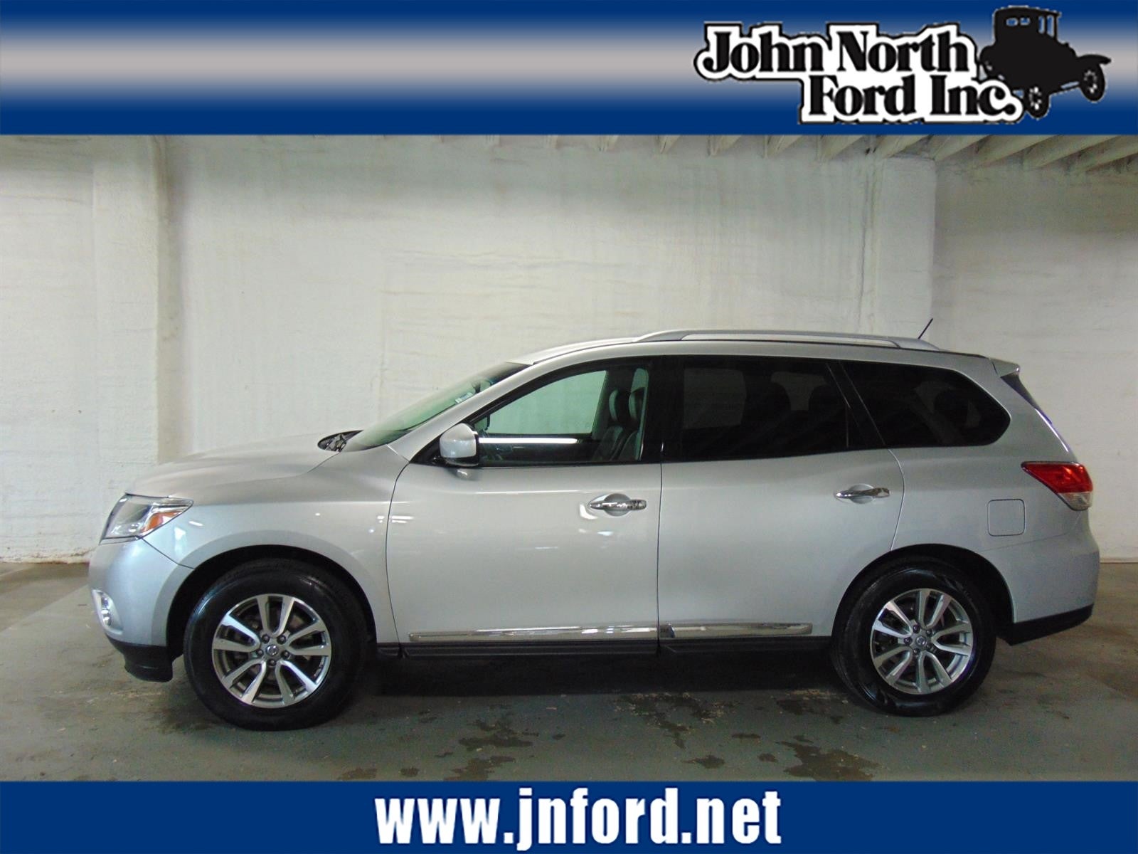 2013 Nissan Pathfinder SL