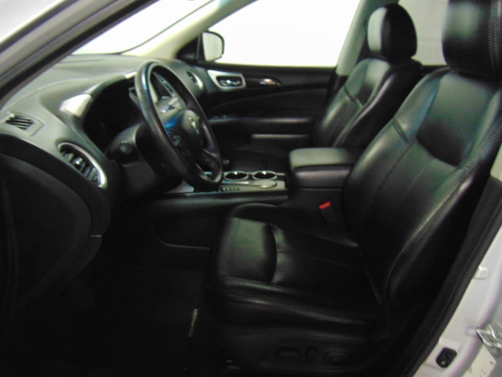 2013 Nissan Pathfinder SL