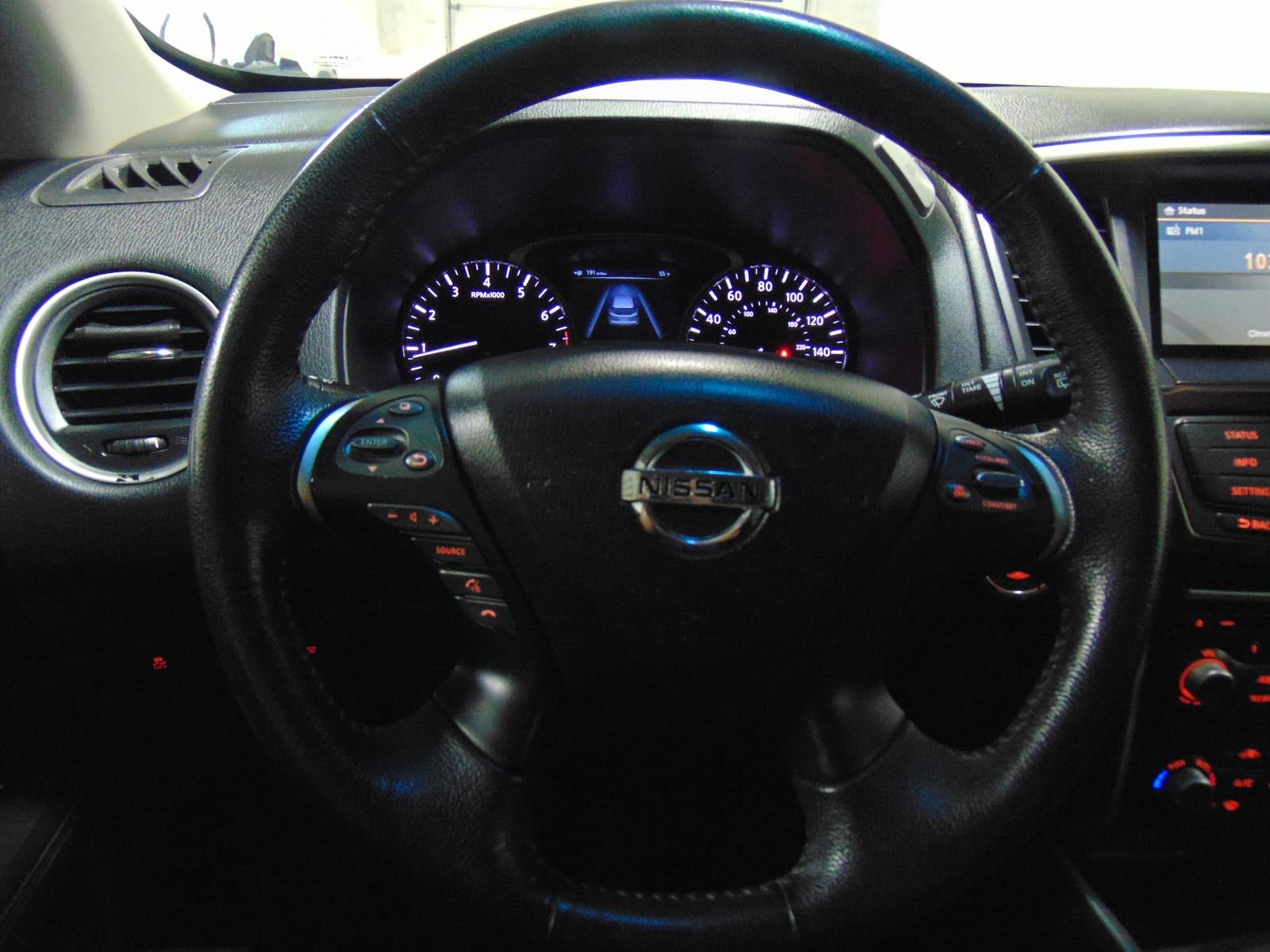 2013 Nissan Pathfinder SL