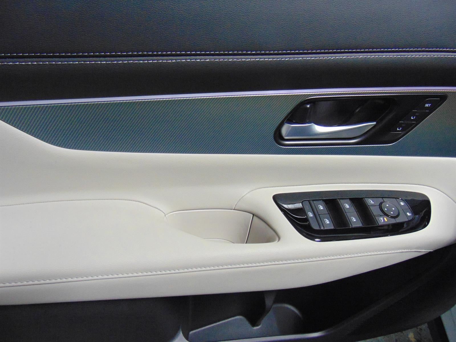 2026 Nissan Murano AWD SL