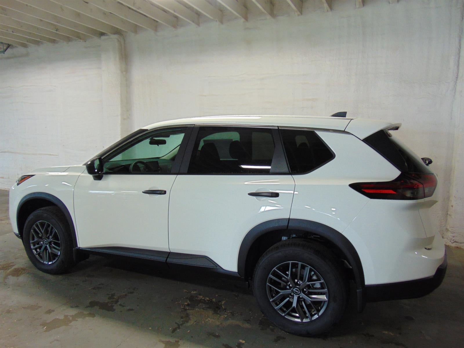 2026 Nissan Rogue FWD S