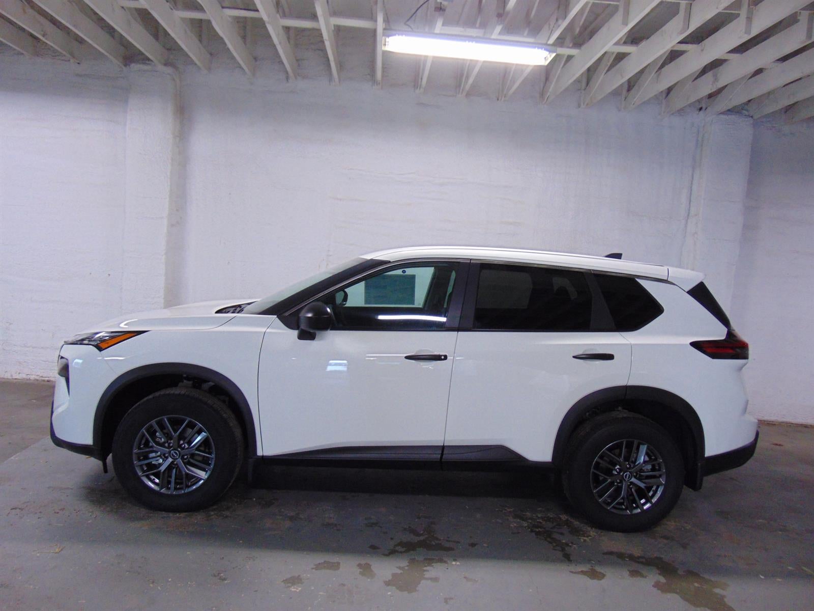 2027 Nissan Rogue S FWD