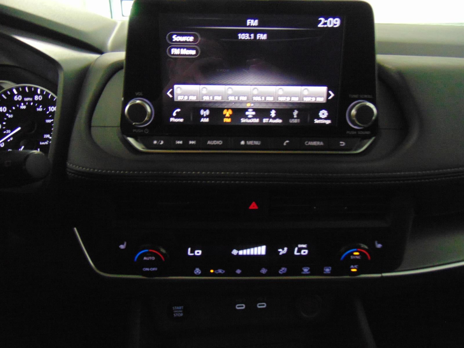 2026 Nissan Rogue FWD DARK ARMOR