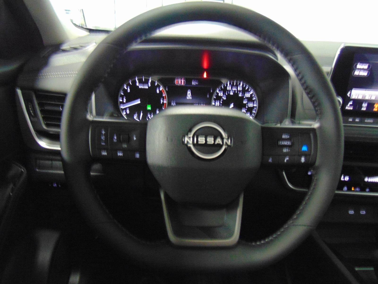2026 Nissan Rogue FWD DARK ARMOR