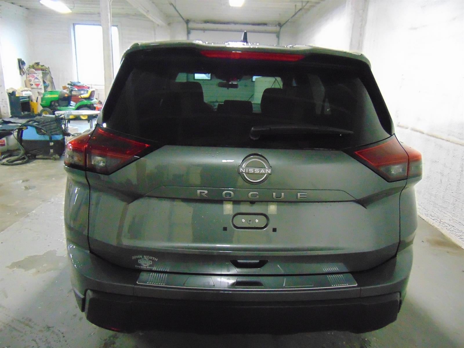 2026 Nissan Rogue FWD SV