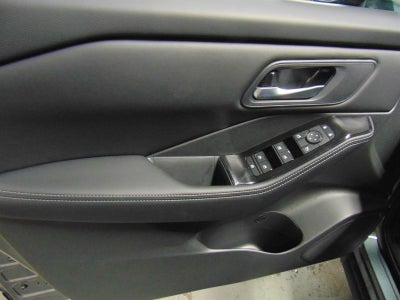 2026 Nissan Rogue FWD SV