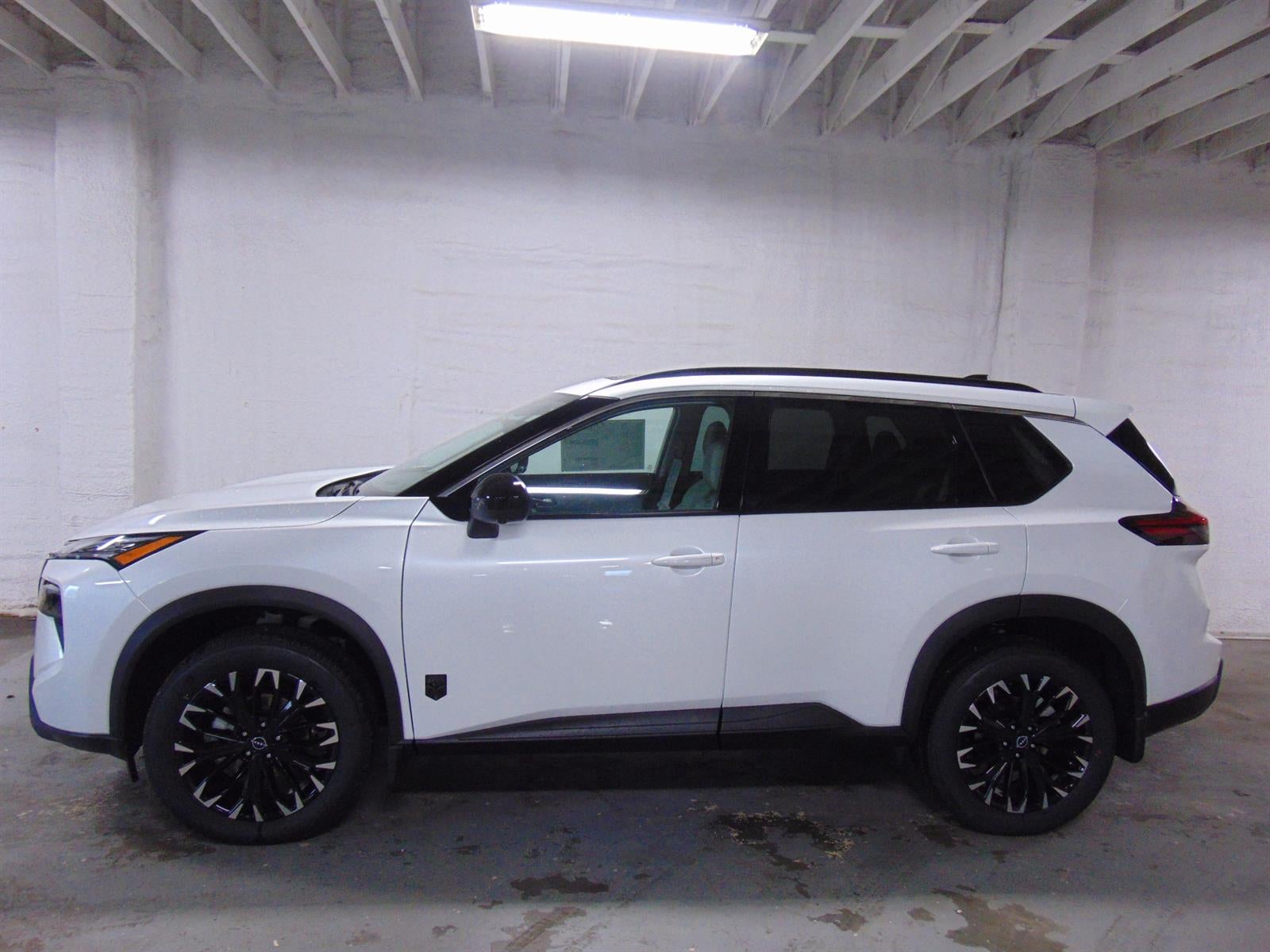 2026 Nissan Rogue FWD SV