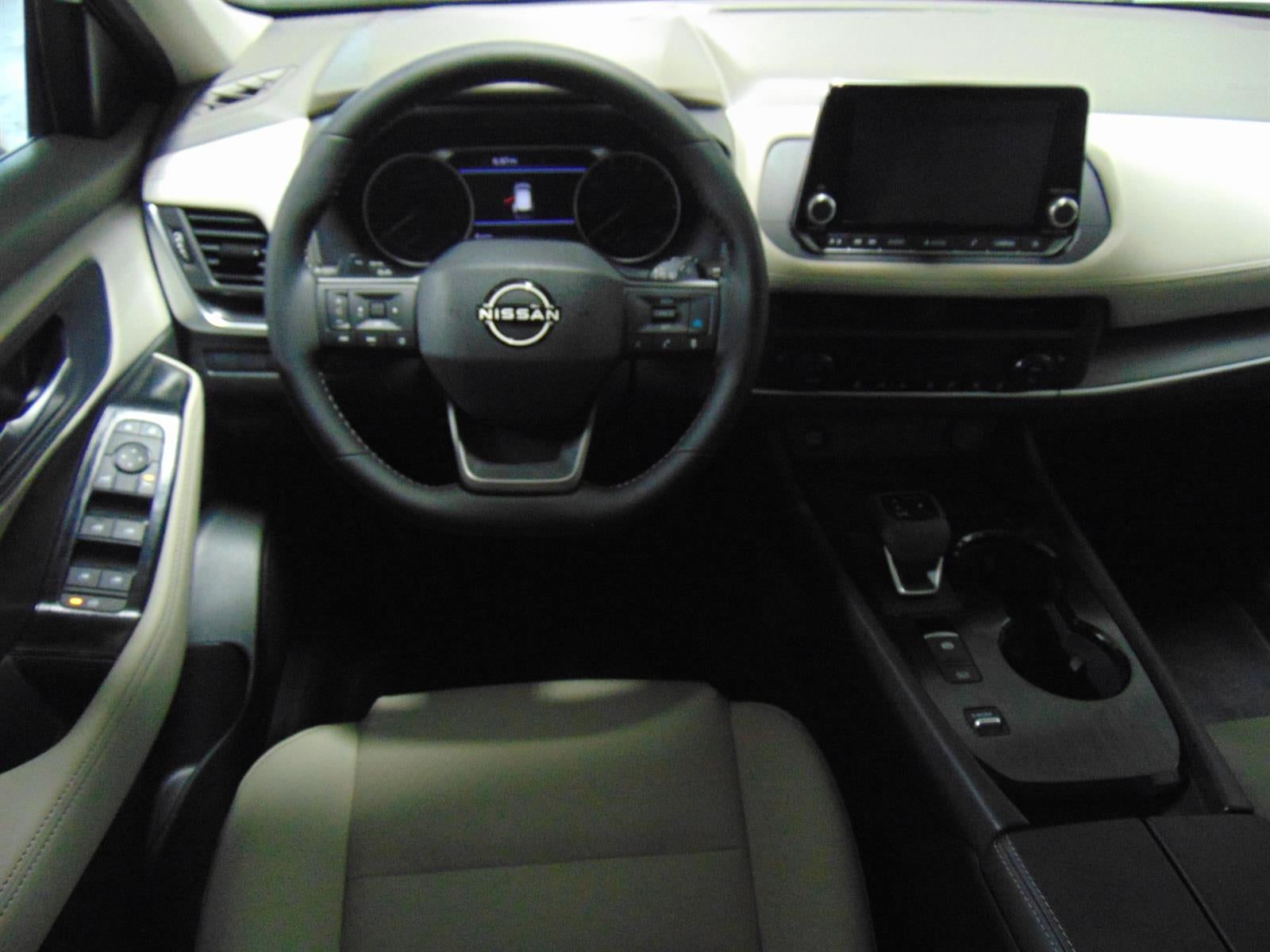 2026 Nissan Rogue FWD SV