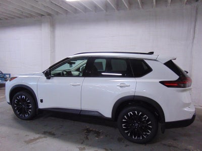 2026 Nissan Rogue FWD SV