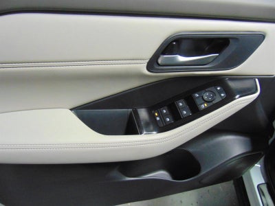 2026 Nissan Rogue FWD SV