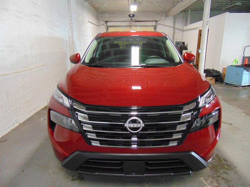 2026 Nissan Rogue FWD SV