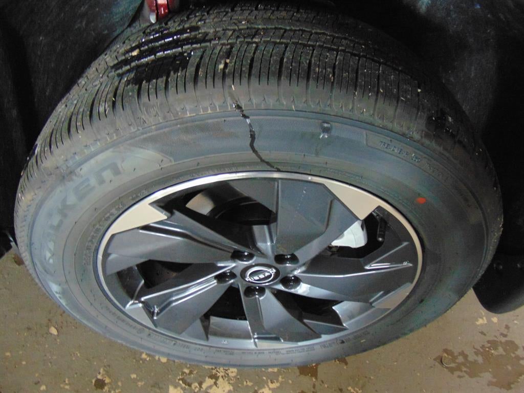 2026 Nissan Rogue FWD SV