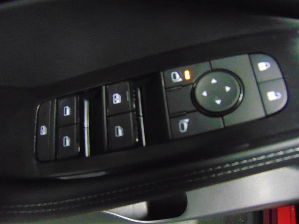 2026 Nissan Rogue FWD SV