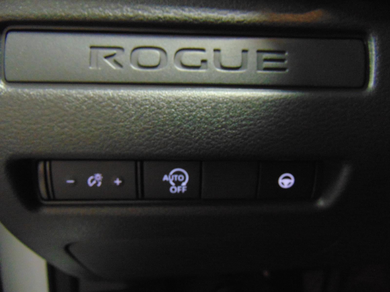 2027 Nissan Rogue SV FWD