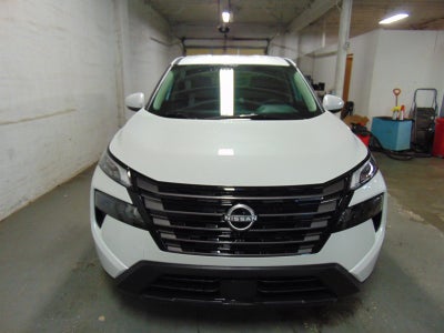 2027 Nissan Rogue SV FWD