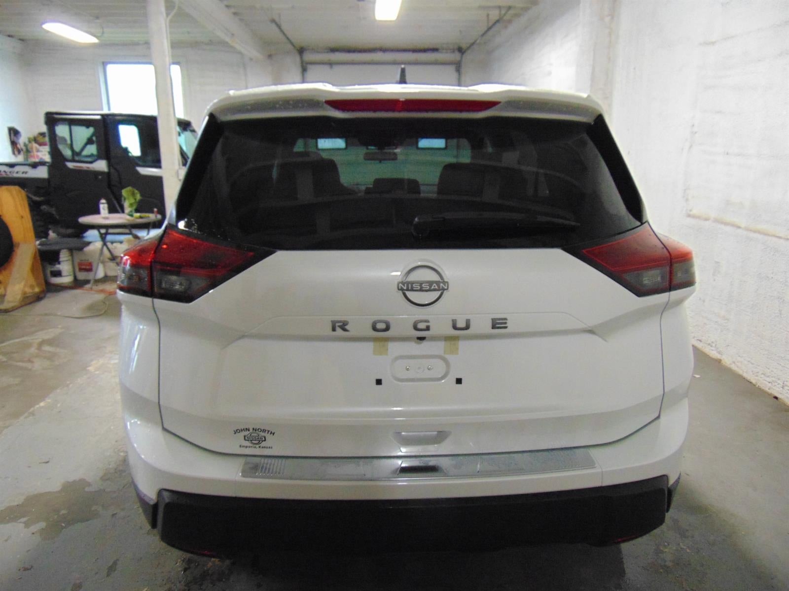 2027 Nissan Rogue SV FWD