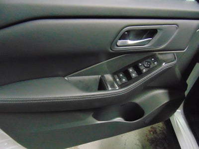 2027 Nissan Rogue SV FWD