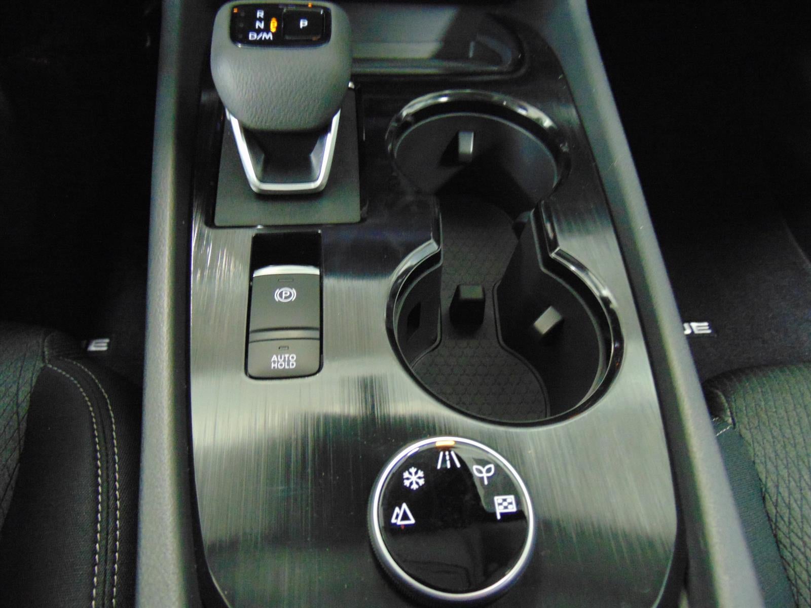 2026 Nissan Rogue AWD SV