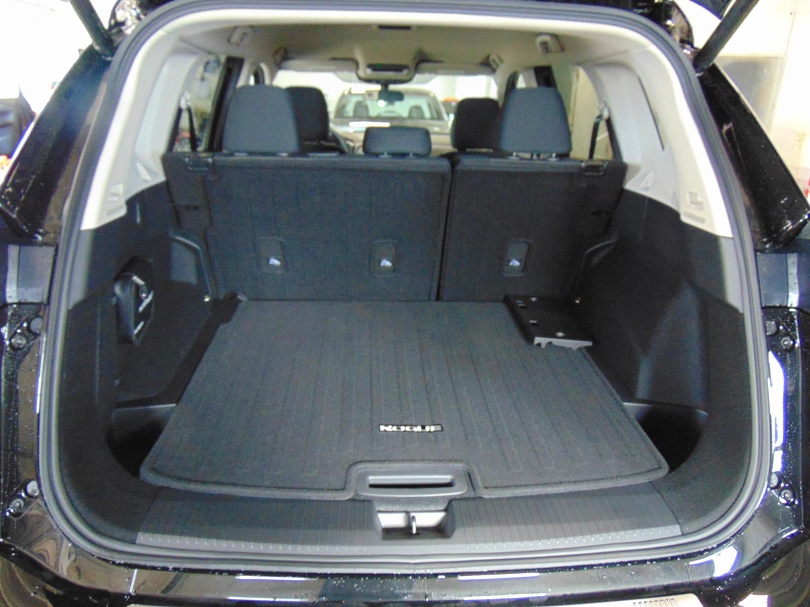 2026 Nissan Rogue AWD SV