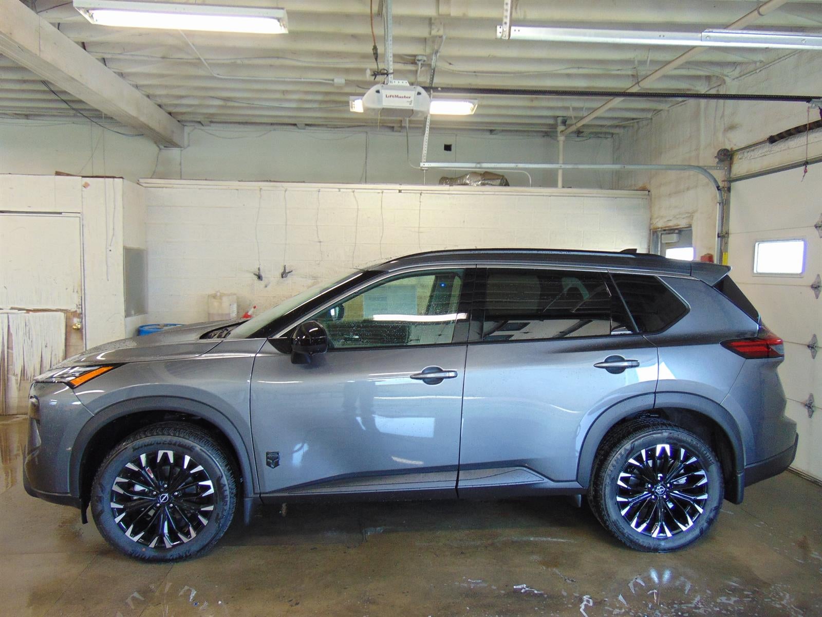 2026 Nissan Rogue DARK ARMOR AWD