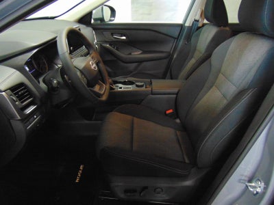 2026 Nissan Rogue AWD SV