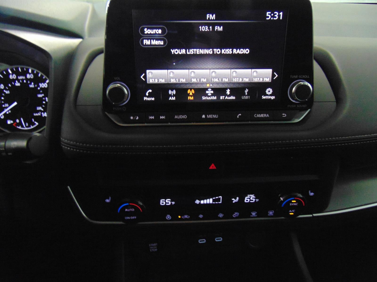 2026 Nissan Rogue AWD SV