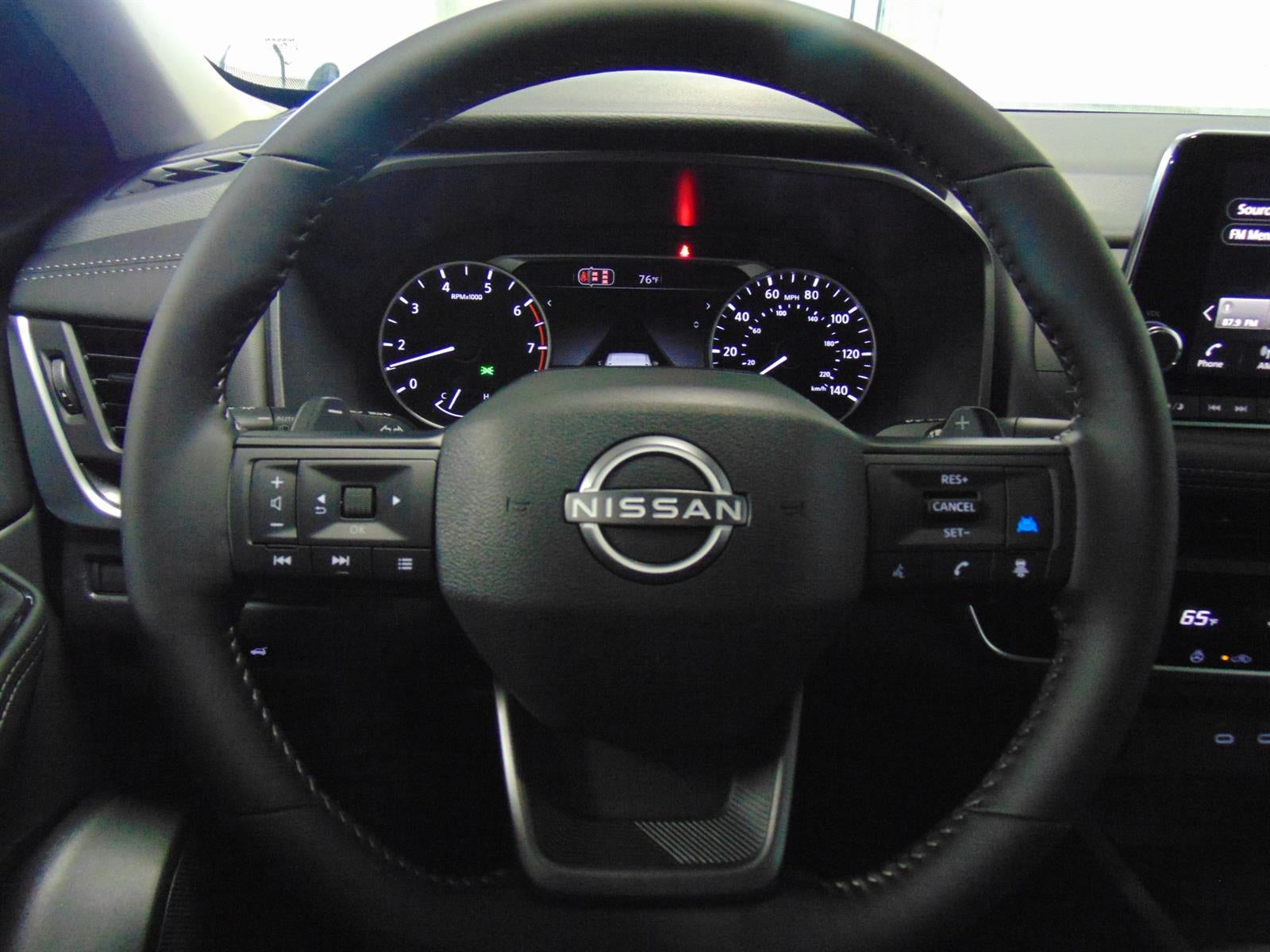2026 Nissan Rogue AWD SV